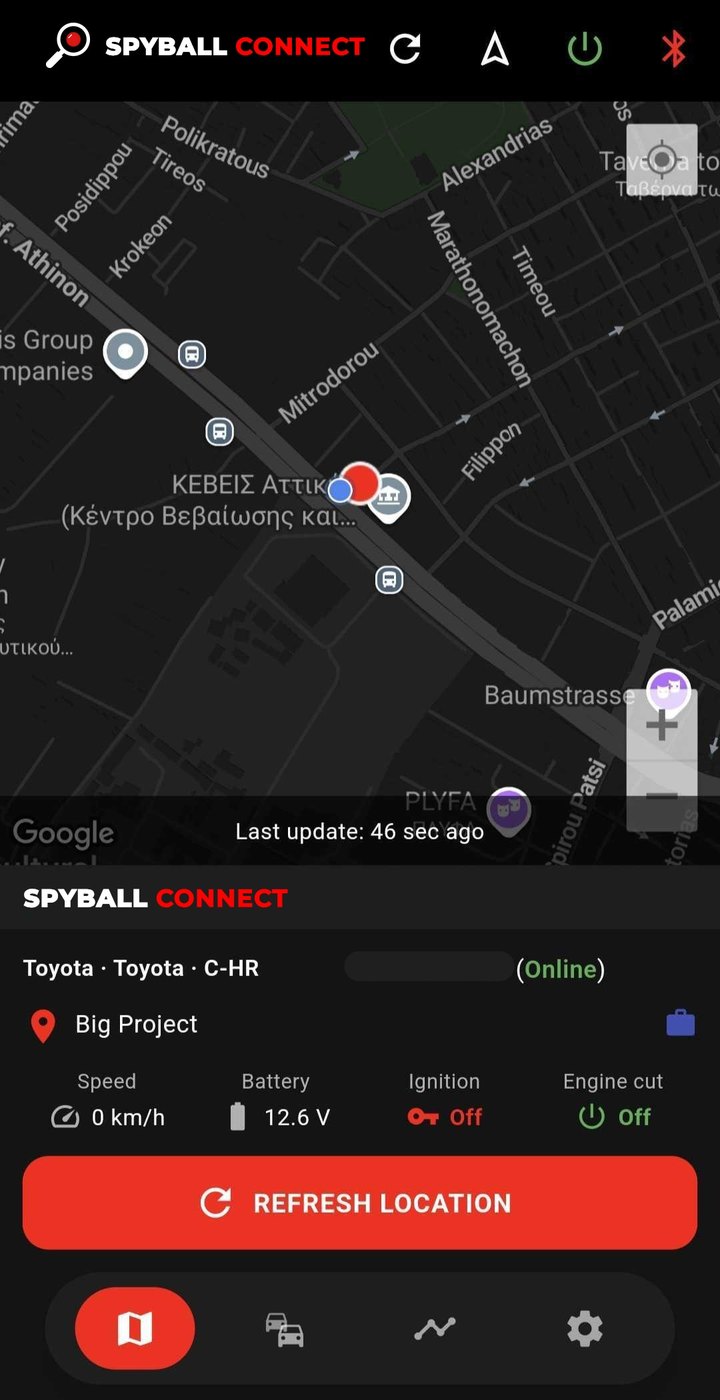 The vehicle’s live position on the map, with speed, battery, ignition and engine-cut status